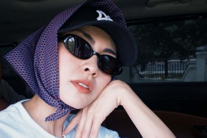 Ảnh sao 27/4: Tăng Thanh Hà được khen trẻ 'không tuổi'