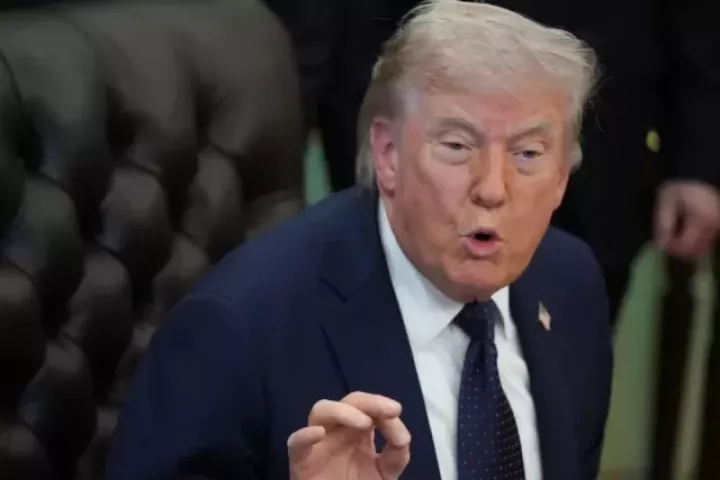 Tổng thống Mỹ Trump cảnh báo đường ống dẫn dầu Iran ‘có thể nổ tung trong vòng ba ngày’