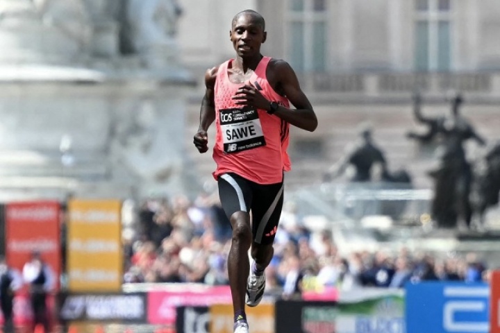 Kỳ tích công nghệ và dinh dưỡng đằng sau kỷ lục marathon thế giới