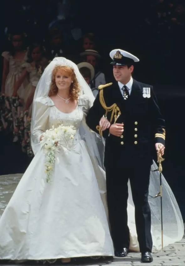 Những cuộc ly hôn gây chú ý trong hoàng gia thế giới - 4