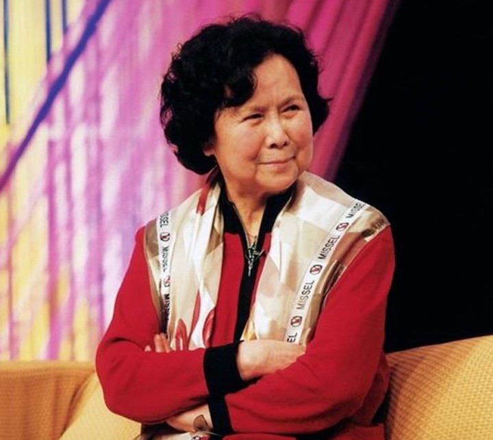 Cố đạo diễn Dương Khiết.