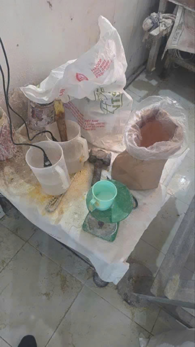 Hóa chất được mua dễ dàng ở nhiều nơi như chợ Kim Biên để sử dụng vào sản xuất thực phẩm. Ảnh: CACC