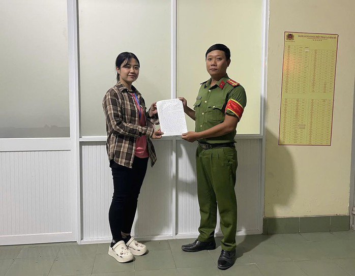 Chị Ly nhận lại tài sản nhờ phá án thần tốc