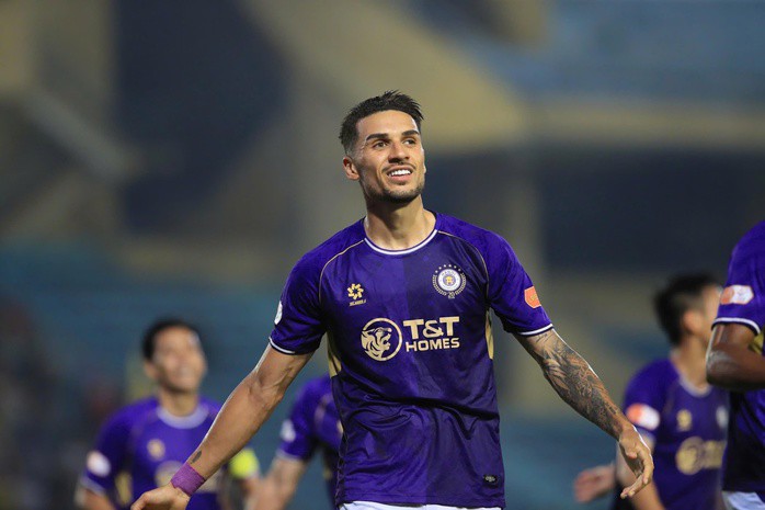 Hoàng Hên là mắt xích quan trọng của CLB Hà Nội mùa này