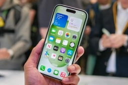 Đây là mẫu iPhone mới mua lúc này chẳng khác nào “ném tiền qua cửa sổ”