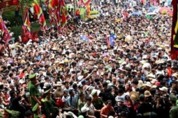 6,5 triệu lượt khách về Đền Hùng, du lịch Phú Thọ “cất cánh” sau mùa lễ hội