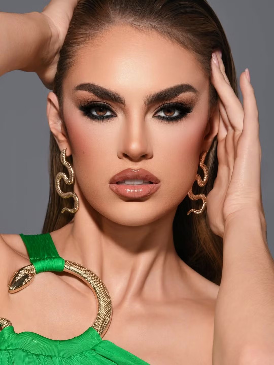 Trầm trồ với profile của người đẹp cao trên 1m9 đăng ký thi Miss Cosmo 2026 - 4