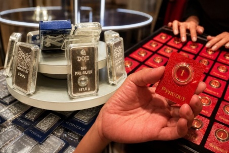 Thị trường vàng bạc 'án binh bất động'