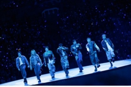 Nhóm BTS trở lại sân khấu nước Mỹ sau 4 năm