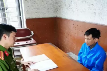 Truy bắt nghi phạm giết người sau 16 giờ gây án