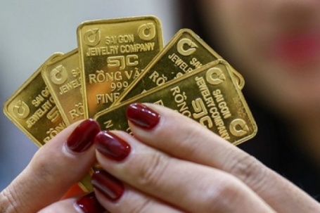 Chốt giá vàng hôm nay ngày 27/4 nằm yên nghe ngóng