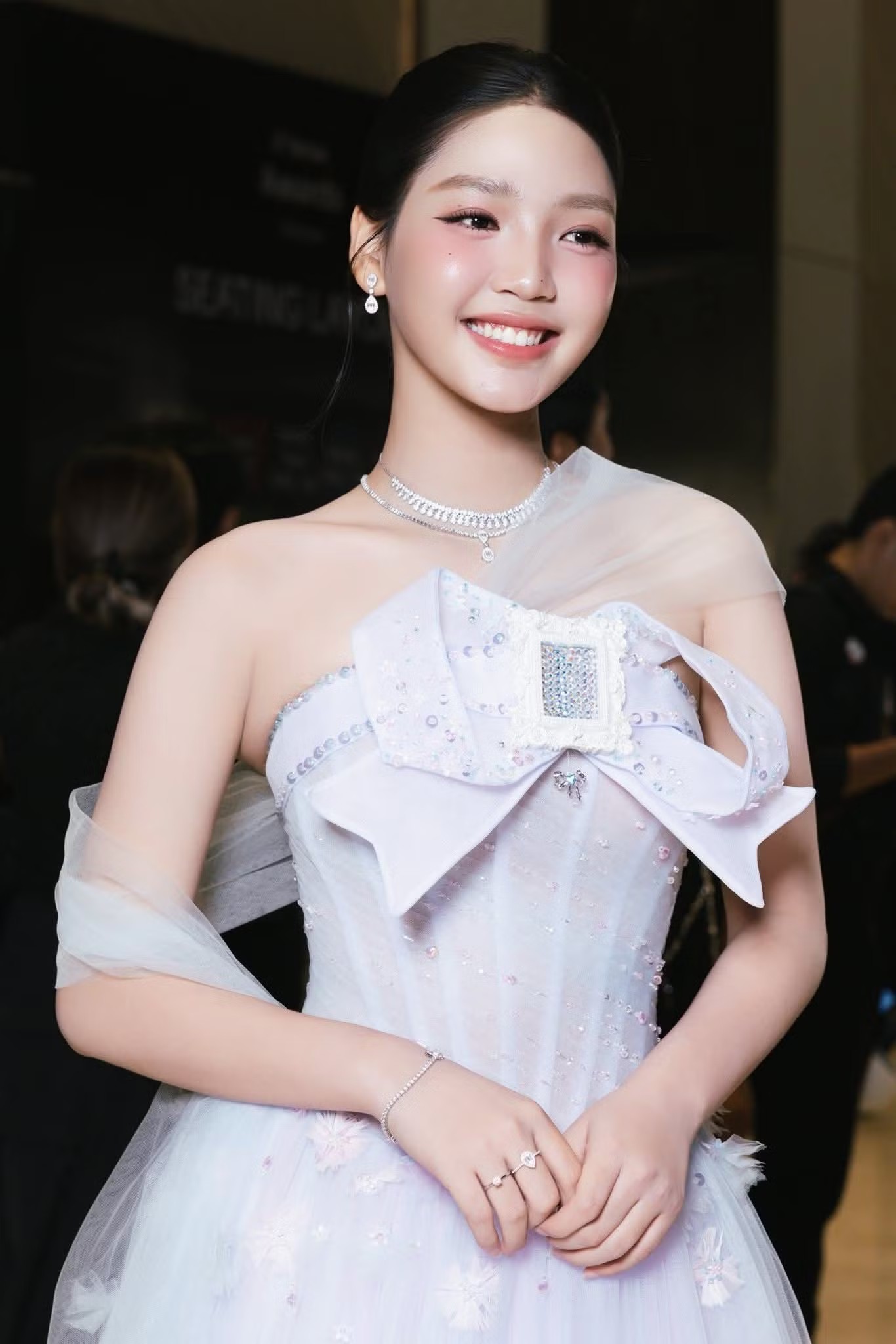 Diễn viên 18 tuổi vượt mặt hết nàng thơ, ngọc nữ Việt Nam - 7