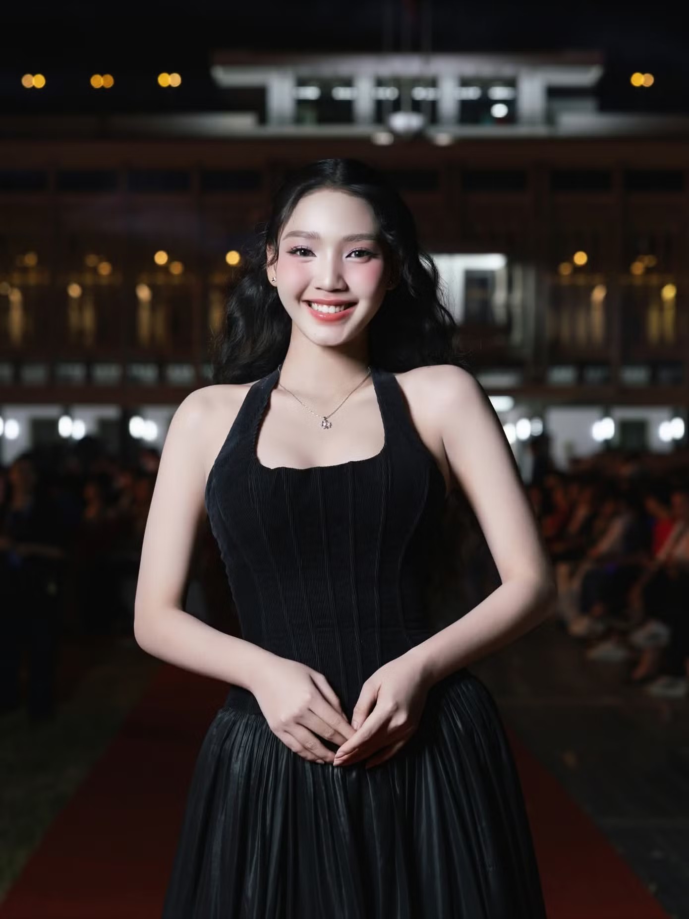 Diễn viên 18 tuổi vượt mặt hết nàng thơ, ngọc nữ Việt Nam - 9