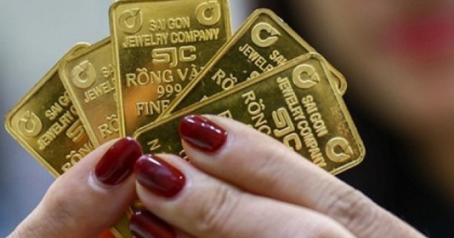 Chốt giá vàng hôm nay ngày 27/4 nằm yên nghe ngóng