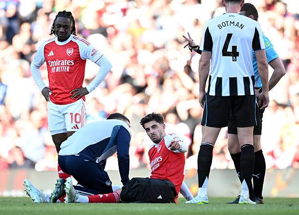 Havertz bị đau phải rời sân ở trận thắng Newcastle, không phải điều tốt lành cho Arsenal