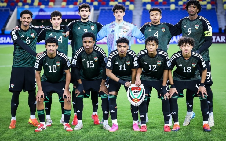 Jayden Adetiba (số 15) trong thành phần U17 UAE thi đấu VCK U17 châu Á 2025. (Ảnh: AFC).&nbsp;