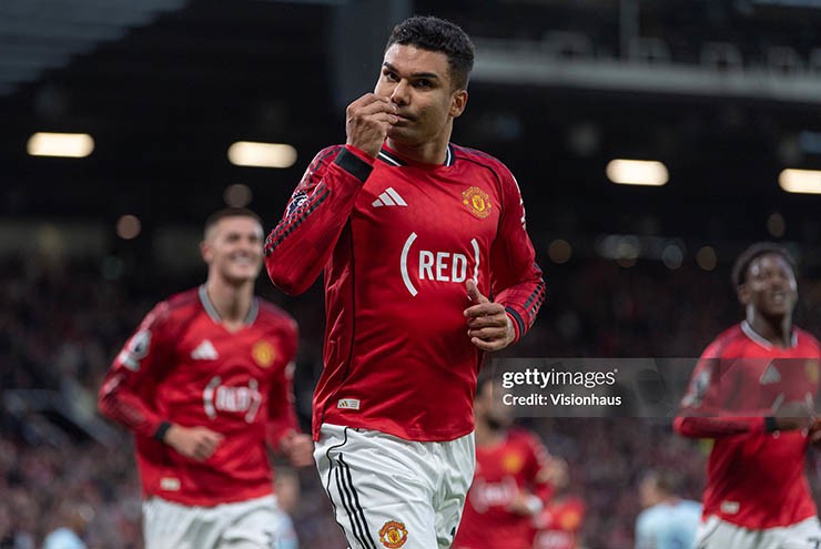 Casemiro đi vào lịch sử MU: Từ “máy quét” thành vua không chiến