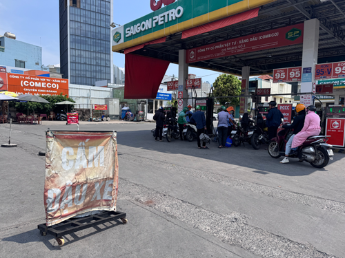 Doanh nghiệp bán lẻ xăng dầu gần đây gặp rất nhiều khó khăn do chính sách chiết khấu 0 đồng của thương nhân đầu mối