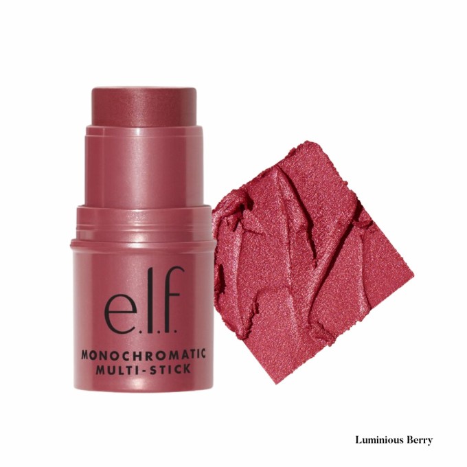 4 món makeup thiết yếu giúp bạn rạng rỡ khi đi biển - 8