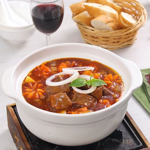 Các món ngon ngày lễ 30/4 - 1/5 - 1