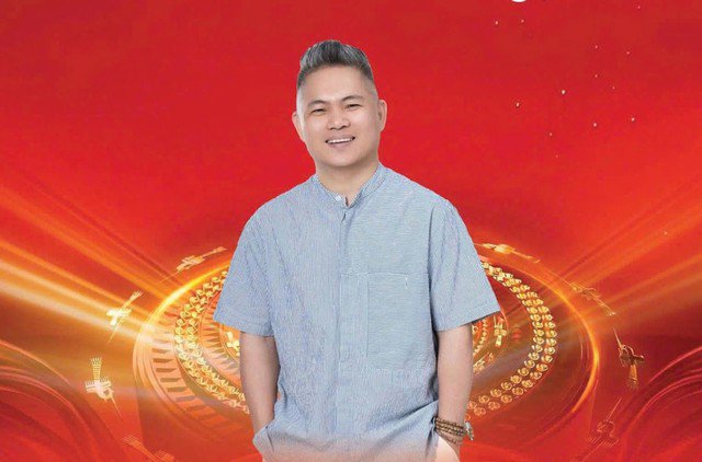 Tổng đạo diễn chương trình Âm vang Tổ quốc – ông Nguyễn Trung Dũng cho biết, tác phẩm "Người Việt mình thương nhau" vẫn được diễn ra như kịch bản.