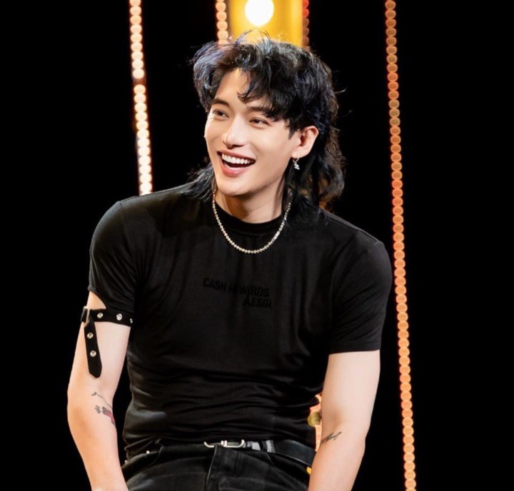 Nhạc sĩ Châu Đăng Khoa viết lại lời mới sau tranh cãi câu hát "Lúa chín cao nhưng chẳng hề cúi đầu".