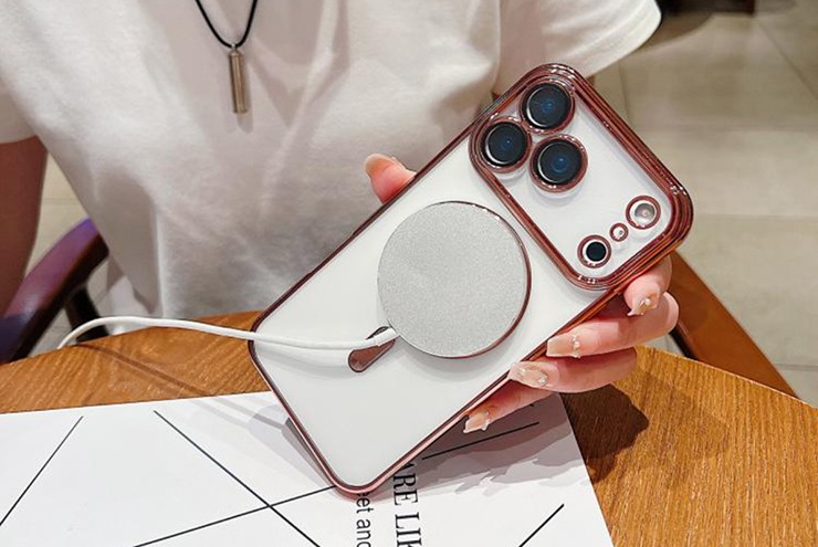 Người dùng được khuyên dùng sạc không dây cho iPhone trong khoảng 30 phút nếu gặp lỗi.