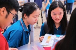 Chọn ngành theo 'sóng' hay chọn lối đi riêng?