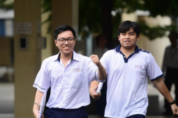 Thí sinh diện miễn thi tiếng Anh giảm mạnh