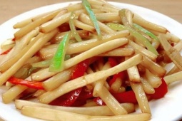 Loại rau dân dã tưởng quen mà lạ, được mệnh danh là "mầm trường thọ", protein gấp 8 lần sữa, xào sơ cũng ngon