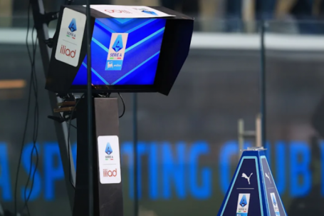 Bê bối mới của trọng tài bóng đá Italy: Thêm một 'Calciopoli'?