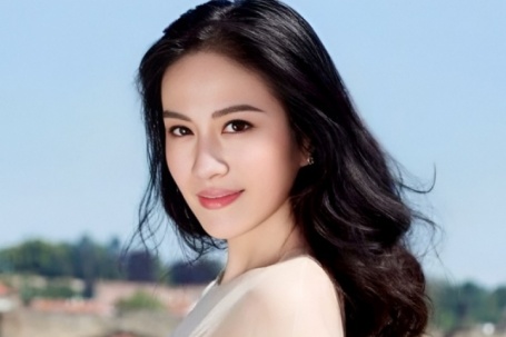 Diễn viên 'Mạnh Lệ Quân' bị người tình của bố kiện để giành tài sản