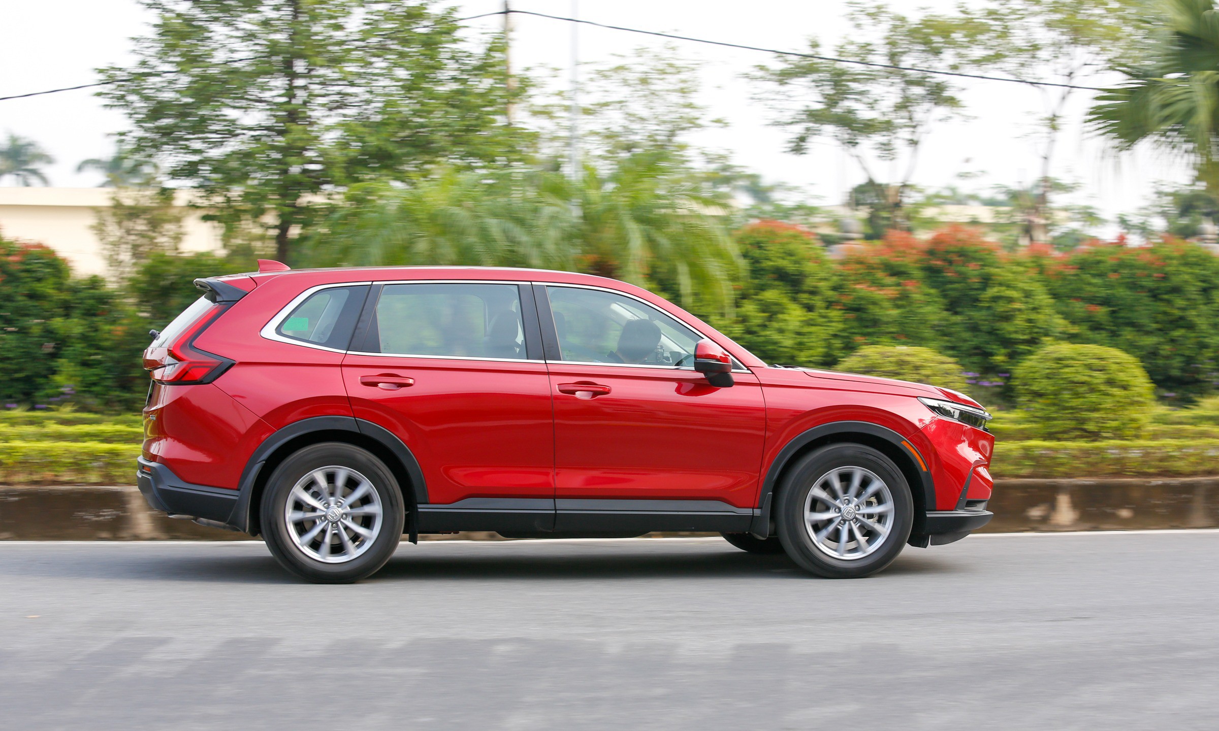 So sánh Honda CR-V và Toyota Corolla Cross: Thiết kế, tiện nghi và hiệu suất ấn tượng - 8