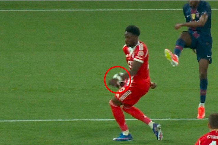 Tranh cãi PSG được trọng tài thiên vị: Quả phạt đền "ma" khiến Bayern ấm ức