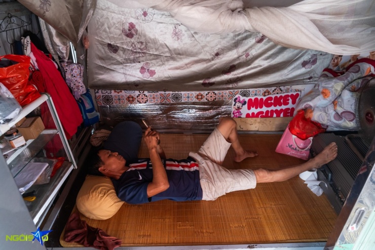 Cảnh sống chật chội trong nhà siêu mỏng, siêu méo sau giải tỏa - 3