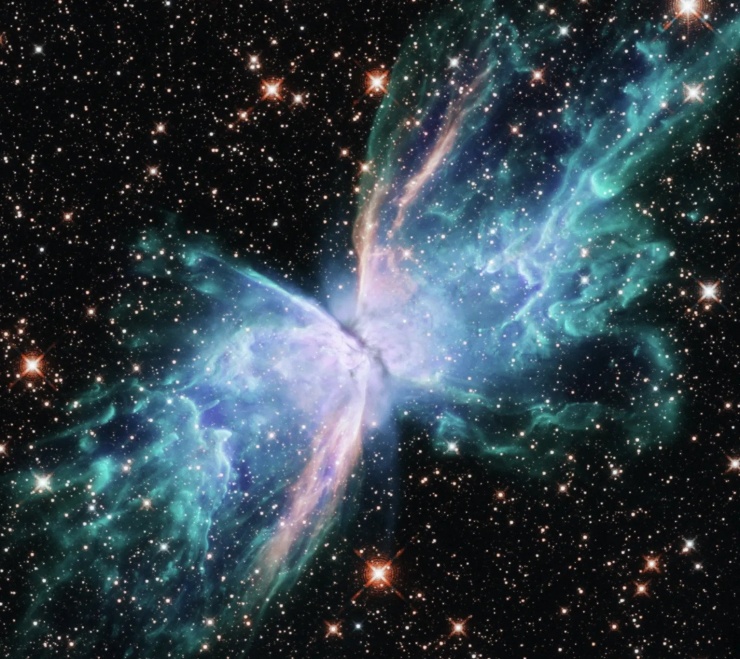 Kính viễn vọng Hubble đã hướng ống kính vào NGC 6302, còn được gọi là “Tinh vân Bướm”, để quan sát nó trên một phổ ánh sáng đầy đủ hơn, từ cận cực tím đến cận hồng ngoại, giúp các nhà nghiên cứu hiểu rõ hơn về cơ chế hoạt động trong “cánh” khí nhiều màu sắc của nó. Ảnh: NASA/ESA/Hubble/ SWNS