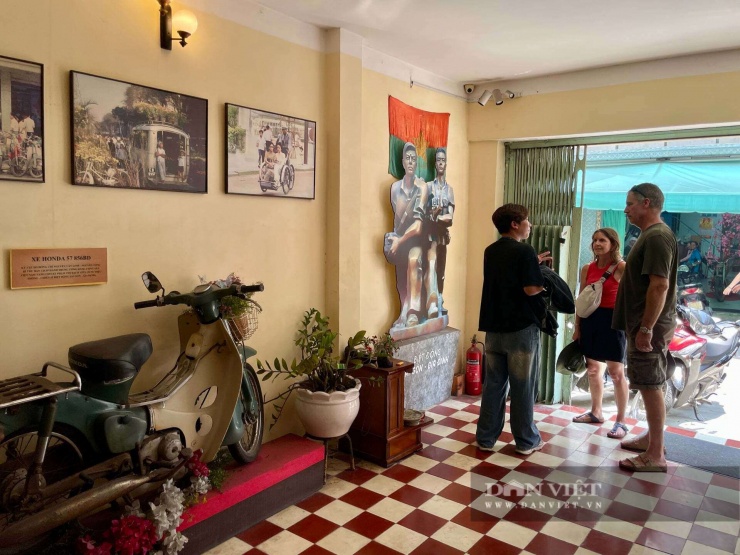 Khám phá căn nhà có hầm vũ khí ngay trung tâm Sài Gòn, là nơi cất giấu súng đạn đánh vào Dinh Độc Lập năm xưa - 2