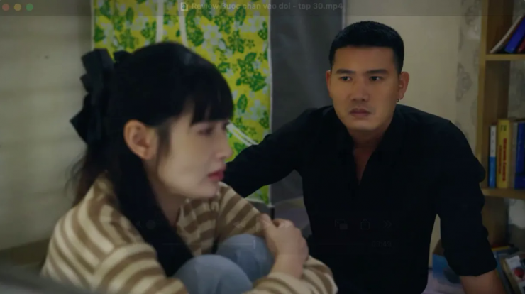 Trang lo sợ phải vào tù sau khi xô xát với vợ cũ của Dũng. Ảnh VTV