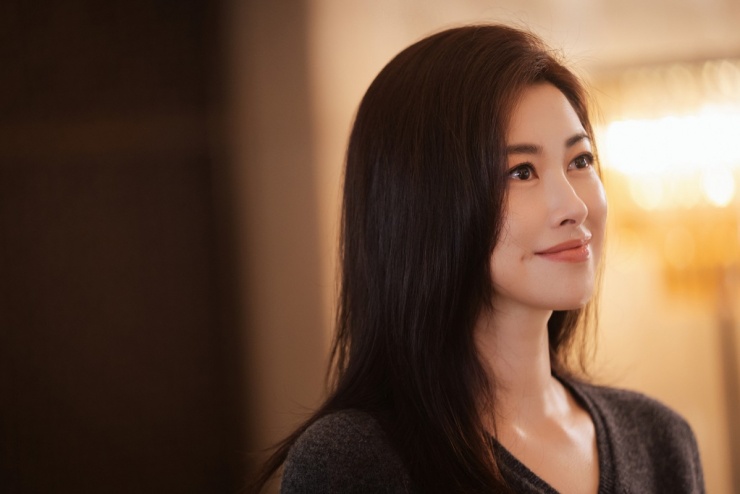 Cảnh tình tứ hút hàng trăm triệu lượt xem của Chu Châu, Chung Hán Lương trong Mật ngữ kỷ. Video: Iqiyi