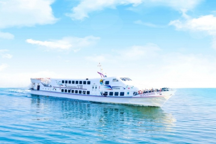 Hãng tàu cao tốc ra Phú Quốc lãi gấp rưỡi dù giá dầu lên cao