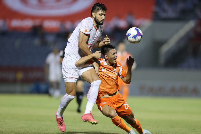 Trận hòa đáng tiếc trên sân Chi Lăng khiến Thể Công Viettel bị Công an Hà Nội bỏ lại khá xa