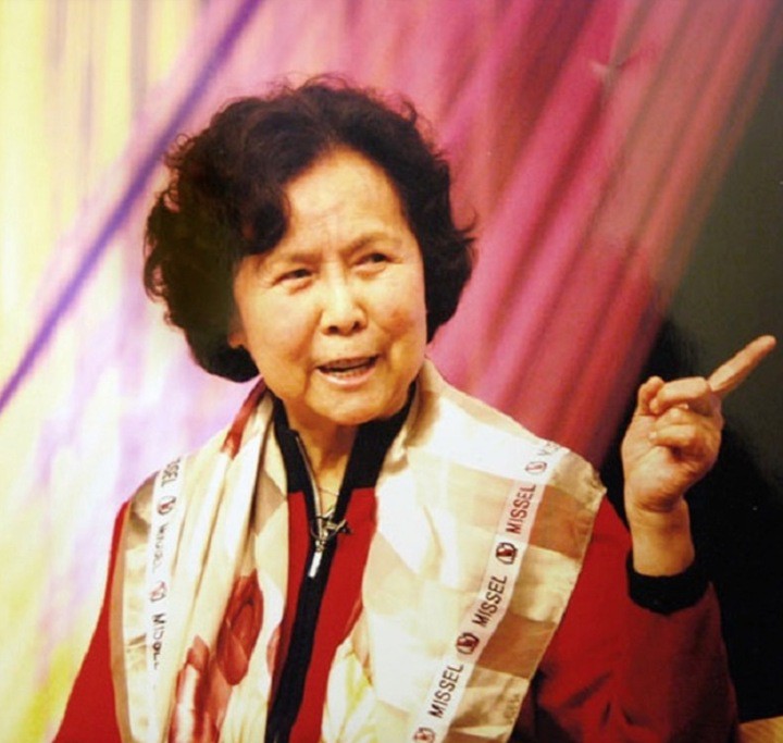 Cố đạo diễn Dương Khiết.