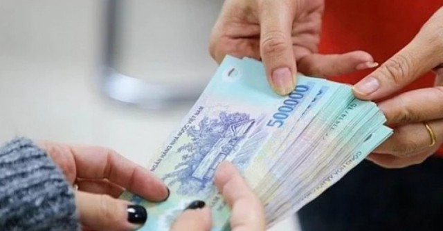 Lãi suất BIDV, Agribank mới nhất: Cùng gửi 500 triệu đồng nhận bao nhiêu tiền?