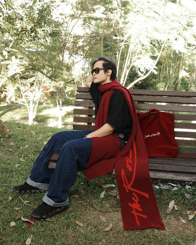 Ở tuổi U50, quý ông Vbiz hát 'Tháng Tư là lời nói dối của em' vẫn độc thân, chăm làm từ thiện - 3