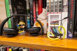 Cái bẫy của những cặp tai nghe giá rẻ người mua nên biết