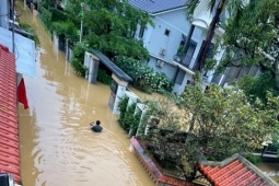 Vì sao một số phường ở Huế phát tiền hỗ trợ lũ lụt vào... mùa hè?