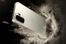 OnePlus Ace 6 Ultra khiến game thủ mê mẩn với chip "khủng" và pin lớn