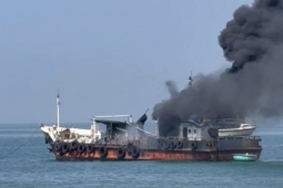 Tàu chở dầu bốc cháy trên biển Lâm Đồng, 1 người mất tích