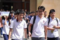 Hà Nội công bố tỷ lệ 'chọi' lớp 10, THPT Yên Hòa cao nhất 1/3,35