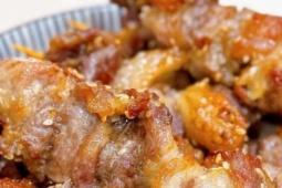 Loại thịt rẻ hơn thịt bò, dễ ăn hơn thịt cừu, làm món nướng theo cách này thơm phức, vạn người mê